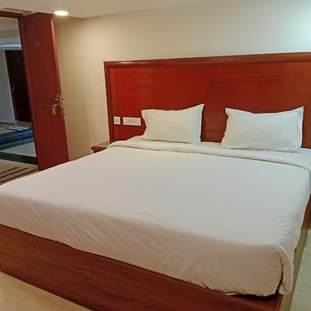 Azhagappa Residency Apartment Pondicherry Exterior photo